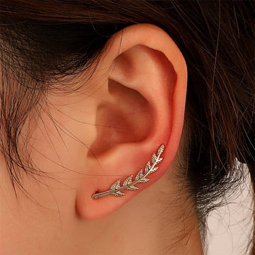 DAIIIBABYYY  -  Long Dipper Ear Hook Clip Earrings for Women Four-Prong Setting 7pcs CZ  Gold Color Ear Climbing Earrings Women Fashion Jewelry